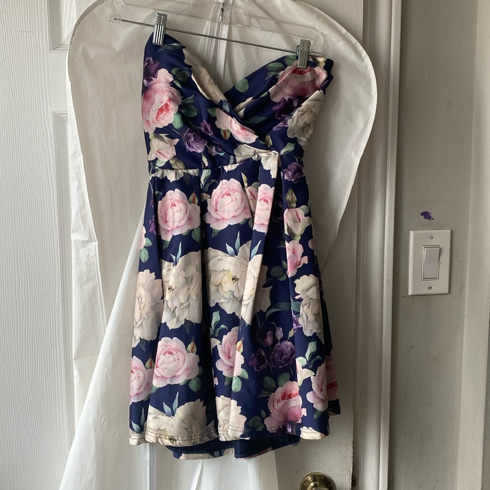 Formal sleeveless, mini dress floral